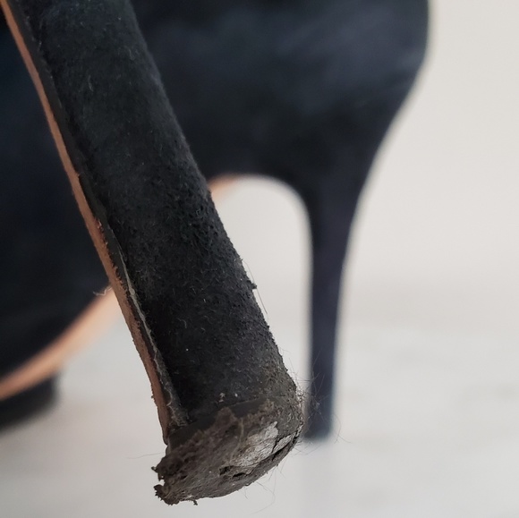 BCBG heel booties - Picture 7 of 7